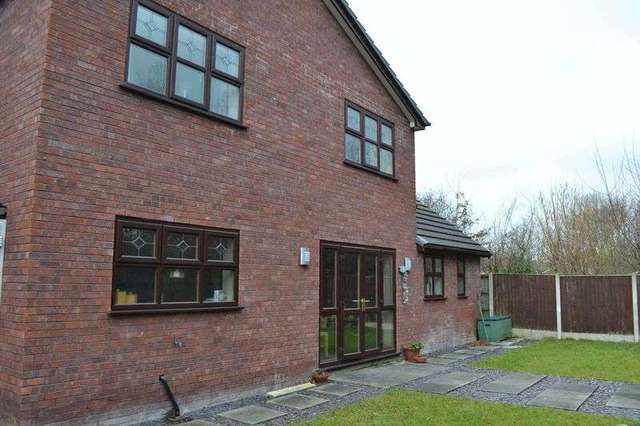  Image of 5 bedroom Detached house for sale in Ribble Close Widnes WA8 at Ribble Close  Widnes, WA8 3YX