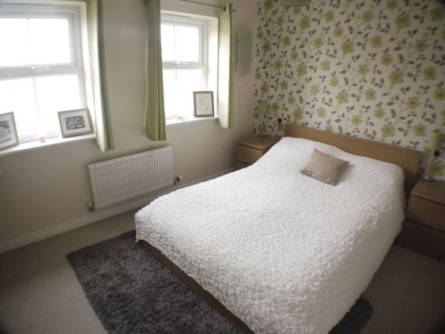  Image of 3 bedroom Detached house for sale in Rivendale Leeds LS10 at Rivendale Array Middleton, LS10 4FW