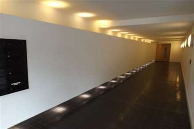  Image of 2 bedroom Flat to rent in Riverside Place Cambridge CB5 at Cambridge, CB5 8JF