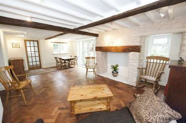  Image of 4 bedroom Detached house for sale in Rodden Frome BA11 at Frome, BA11 5JL