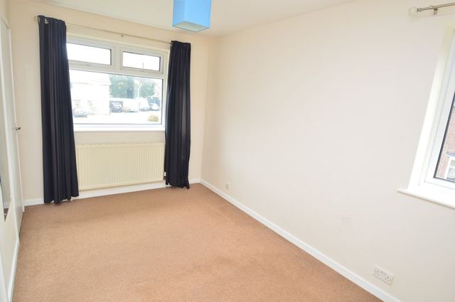  Image of 1 bedroom Semi-Detached house to rent in Rowan Close Forest Town Mansfield NG19 at Rowan Close Forest Town Mansfield, NG19 0PJ