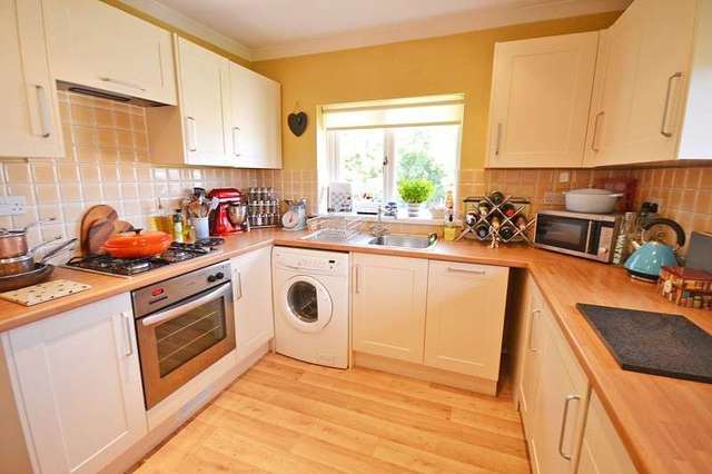  Image of 2 bedroom Flat to rent in Ruperra Close Bassaleg Newport NP10 at Ruperra Close  Newport, NP10 8NP