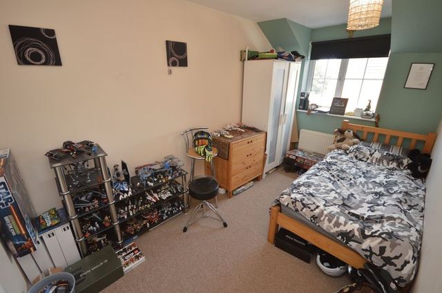  Image of 3 bedroom Detached house for sale in Dartmoor Close Swindon SN5 at Dartmoor Close Rushy Platt Swindon, SN5 8ZR