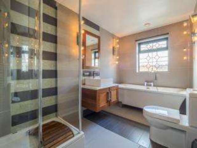  Image of 4 bedroom Detached house for sale in Salmon Lane Kirkby-in-Ashfield Nottingham NG17 at Kirkby-in-Ashfield Nottingham Kirkby in Ashfield, NG17 9HB