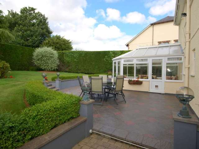  Image of 4 bedroom Detached house for sale in Saltash Road Callington PL17 at Saltash Road  Callington, PL17 7EG