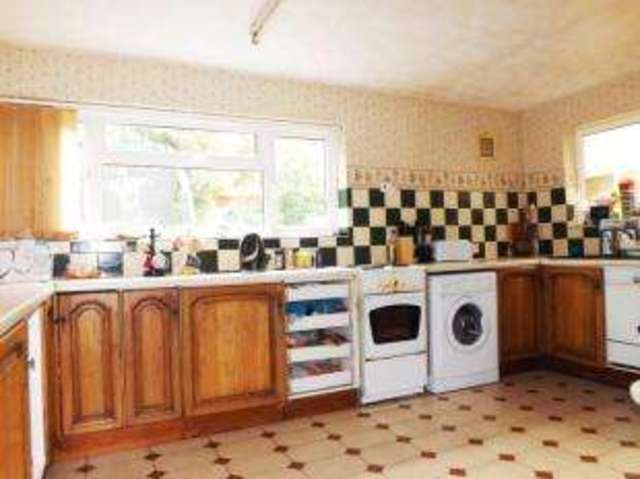  Image of 3 bedroom Semi-Detached house for sale in Sandwich Road St. Neots PE19 at St. Neots Cambridgeshire St Neots, PE19 1TY