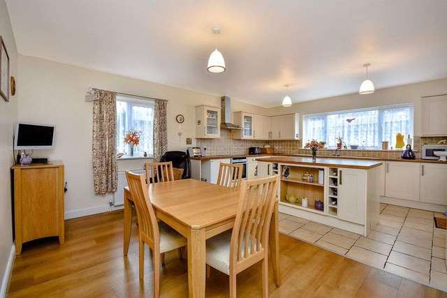  Image of 3 bedroom Detached house for sale in Shop Hill Mareham-Le-Fen Boston PE22 at Shop Hill Mareham-Le-Fen Boston, PE22 7QP
