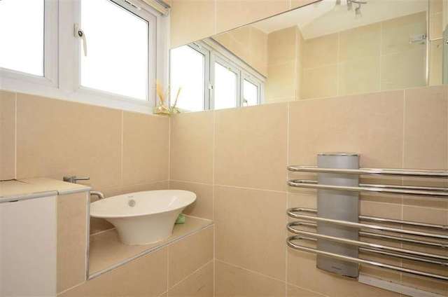  Image of 2 bedroom Town House for sale in Sloane Walk Croydon CR0 at Shirley Surrey Croydon, CR0 7NX