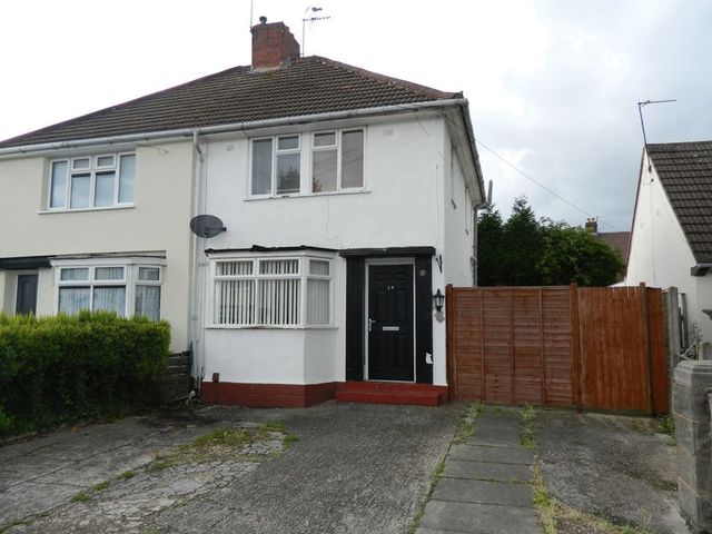  Image of 3 bedroom Semi-Detached house for sale in Smith Avenue Darlaston Wednesbury WS10 at Smith Avenue  Wednesbury, WS10 7SB