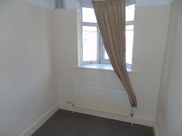  Image of 3 bedroom Detached house to rent in Tunstall Road Addiscombe Croydon CR0 at Tunstall Road  East Croydon, CR0 6TU