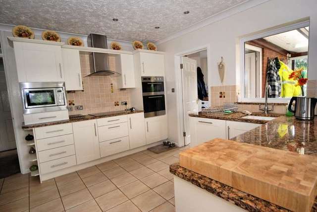  Image of 4 bedroom Detached house for sale in The Street Sporle King