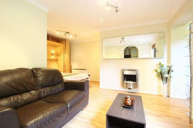  Image of 1 bedroom Flat for sale in Spring Grove Hull HU3 at Spring Grove  Hull, HU3 1JZ