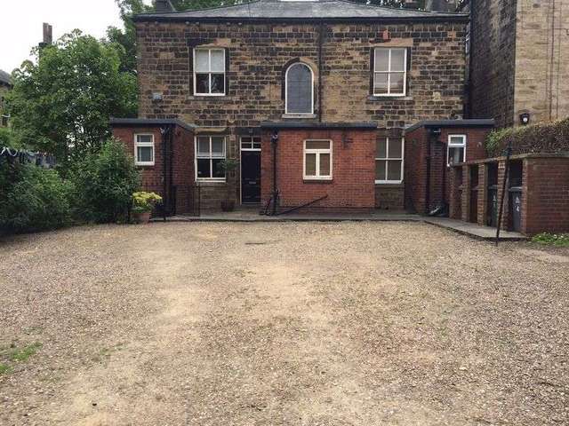  Image of 1 bedroom Flat for sale in Springfield Terrace Dewsbury WF13 at Springfield Terrace  Dewsbury, WF13 2JW