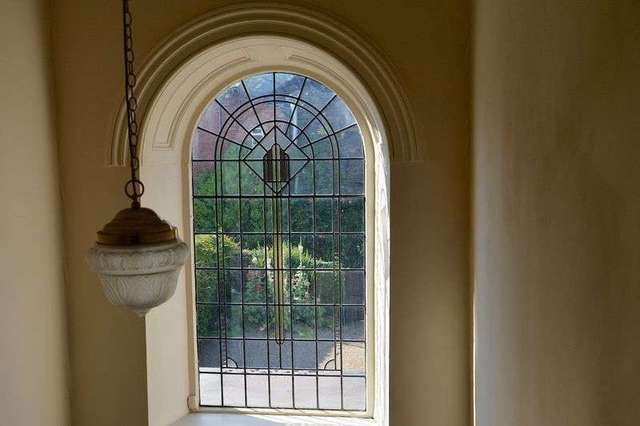  Image of 1 bedroom Flat for sale in Springfield Terrace Dewsbury WF13 at Springfield Terrace  Dewsbury, WF13 2JW