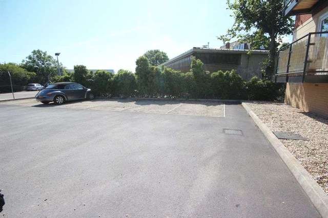  Image of 2 bedroom Flat to rent in St. Andrews Road Avonmouth Bristol BS11 at St Andrews Road Avonmouth Bristol, BS11 9FP