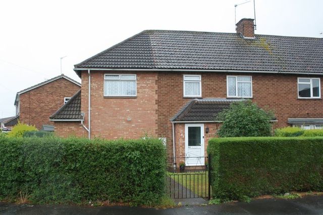  Image of 5 bedroom Semi-Detached house for sale in St. Andrews Road Pershore WR10 at St Andrews Road  Pershore, WR10 1LT