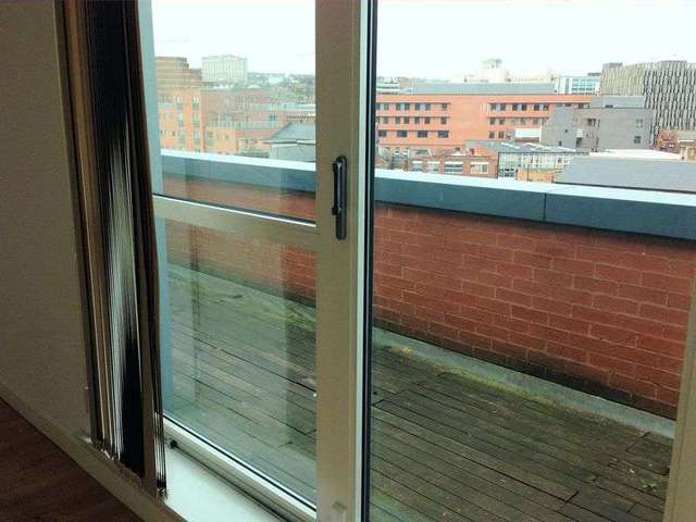  Image of Flat to rent in St. Marys Road Sheffield S2 at 79 St Marys Road  Sheffield, S2 4AU