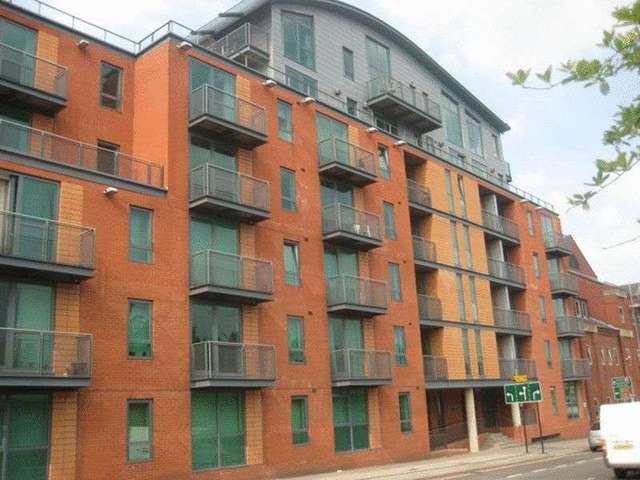  Image of Flat to rent in St. Marys Road Sheffield S2 at 79 St Marys Road  Sheffield, S2 4AU