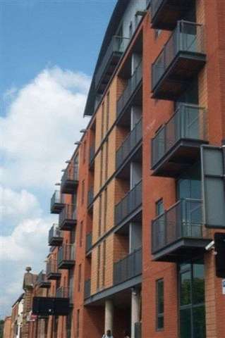 Image of Flat to rent in St. Marys Road Sheffield S2 at 79 St Marys Road  Sheffield, S2 4AU