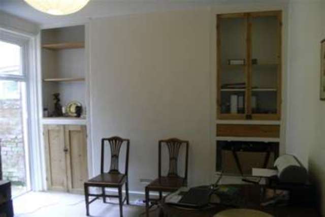 Image of 3 bedroom Terraced house to rent in Wellington Road St. Thomas Exeter EX2 at Exeter, EX2 9DX