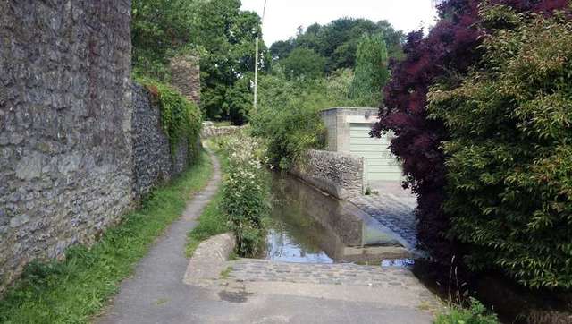  Image of 2 bedroom Detached house to rent in Duntisbourne Leer Duntisbourne Leer Cirencester GL7 at Duntisbourne Leer  Cirencester, GL7 7AS