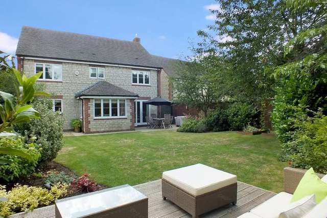  Image of 4 bedroom Detached house for sale in Farm Piece Stanford in the Vale Faringdon SN7 at Stanford In The Vale Oxfordshire, SN7 8FA