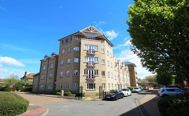  Image of 2 bedroom Apartment to rent in Star Lane Ipswich IP4 at Star Lane  Ipswich, IP4 1JF