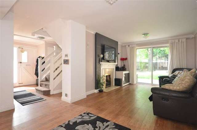  Image of 4 bedroom Detached house for sale in Station Road West Horndon Brentwood CM13 at West Horndon Brentwood Brentwood, CM13 3TW
