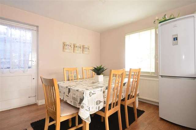  Image of 4 bedroom Detached house for sale in Station Road West Horndon Brentwood CM13 at West Horndon Brentwood Brentwood, CM13 3TW