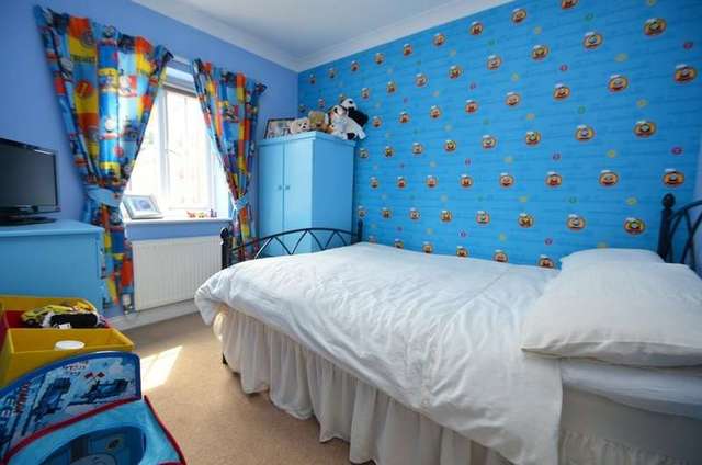  Image of 3 bedroom Town House for sale in Stonechat Road Rugby CV23 at Stonechat Road  Rugby, CV23 0WX