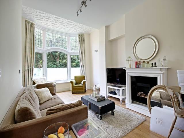  Image of 2 bedroom Apartment to rent in Althorp Road St. Albans AL1 at Althorp Road  St Albans, AL1 3PJ