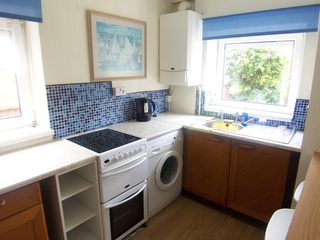  Image of 2 bedroom Apartment to rent in Sussex Place Southsea PO5 at Southsea, PO5 3EZ