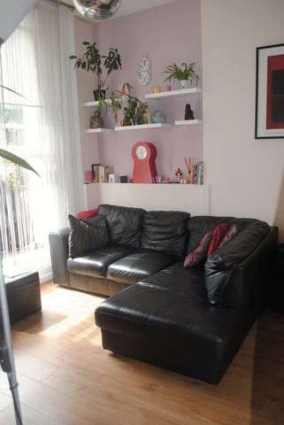  Image of 1 bedroom Flat to rent in Sutherland Avenue London W9 at Sutherland Avenue  Maida Vale, W9 2QS