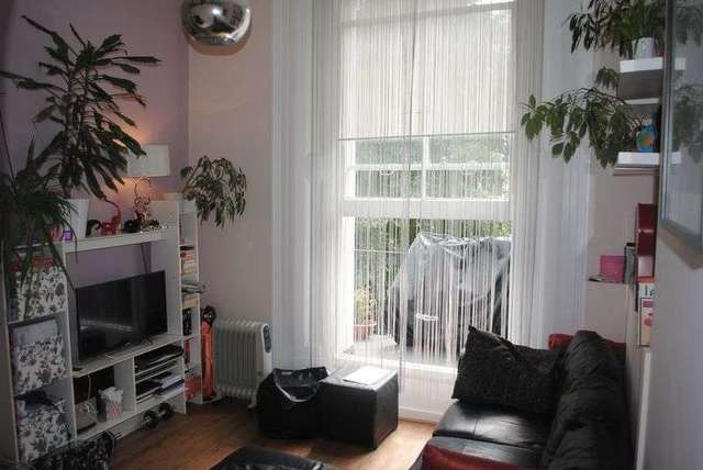  Image of 1 bedroom Flat to rent in Sutherland Avenue London W9 at Sutherland Avenue  Maida Vale, W9 2QS