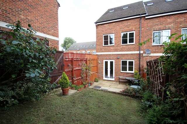  Image of 4 bedroom End of Terrace for sale in Swallow Close Wellingborough NN8 at Swallow Close  Wellingborough, NN8 4BY