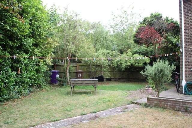  Image of 3 bedroom End of Terrace for sale in Swinburne Close Royston SG8 at Royston Hertfordshire, SG8 5SX