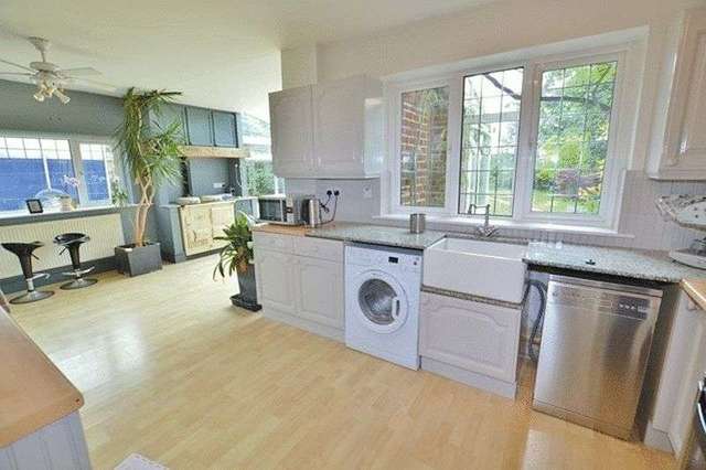  Image of 3 bedroom Semi-Detached house for sale in Syston Road Cossington Leicester LE7 at Syston Road  Cossington, LE7 4UZ
