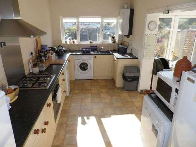  Image of 3 bedroom Terraced house to rent in Temple Street Sidmouth EX10 at Temple Street  Sidmouth, EX10 9BJ