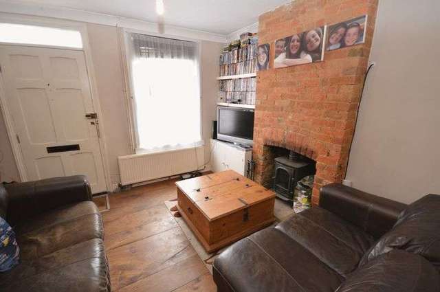  Image of 2 bedroom Semi-Detached house for sale in Wellington Street Thame OX9 at Wellington Street  Thame, OX9 3BN