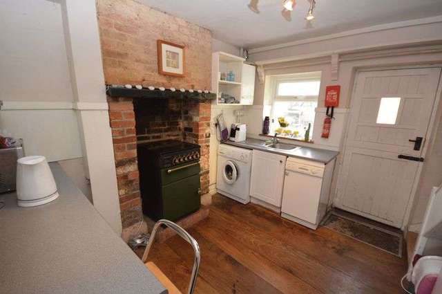  Image of 2 bedroom Semi-Detached house for sale in Wellington Street Thame OX9 at Wellington Street  Thame, OX9 3BN
