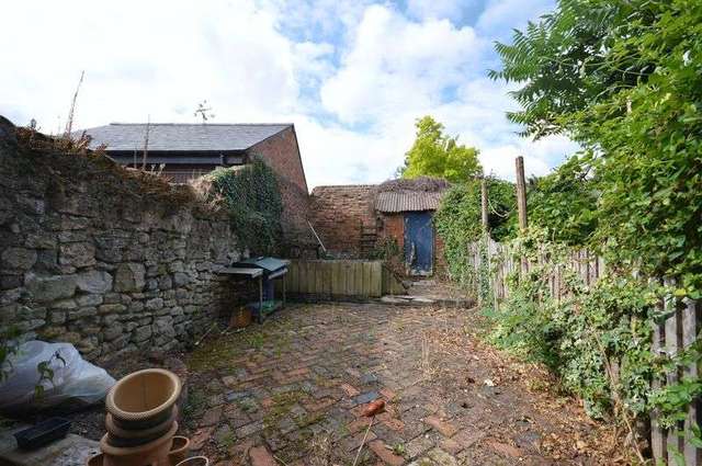  Image of 2 bedroom Semi-Detached house for sale in Wellington Street Thame OX9 at Wellington Street  Thame, OX9 3BN