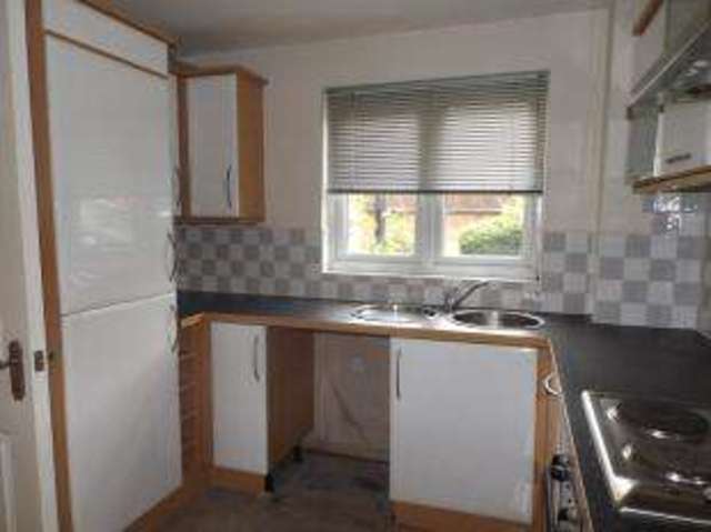  Image of 2 bedroom Flat for sale in Roseville Mews Sale M33 at 1 Roseville Mews Sale Sale, M33 3YS