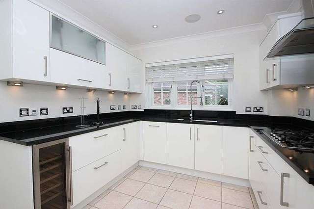  Image of 4 bedroom Detached house for sale in The Fountains Loughton IG10 at The Fountains  Loughton, IG10 4RZ