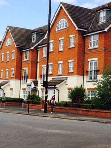  Image of 2 bedroom Flat to rent in Lordswood Road Harborne Birmingham B17 at Lordswood Road Harborne Birmingham, B17 9RP