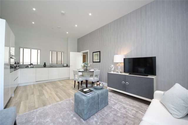  Image of 2 bedroom Apartment for sale in Battersea Bridge Road London SW11 at Battersea Bridge Road Battersea Battersea, SW11 3AF
