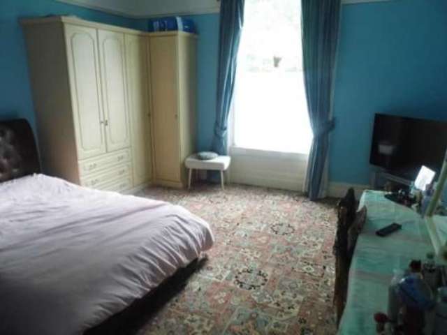  Image of 8 bedroom Semi-Detached house for sale in The Oaks West Sunderland SR2 at Sunderland Tyne And Wear Sunderland, SR2 8HZ
