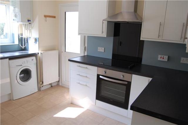  Image of 2 bedroom Flat to rent in Parabola Road Cheltenham GL50 at Parabola Road  Gloucestershire, GL50 3BD