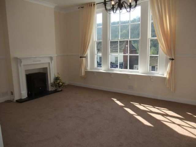  Image of 1 bedroom Flat to rent in The Square Ironbridge Telford TF8 at The Square Ironbridge Telford, TF8 7AQ