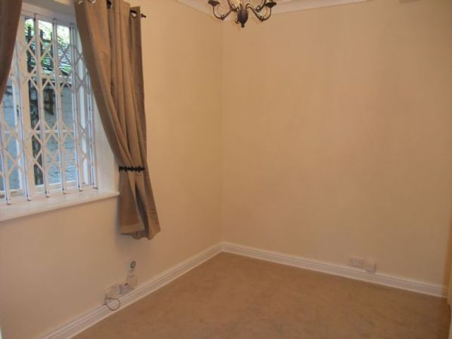  Image of 1 bedroom Flat to rent in The Square Ironbridge Telford TF8 at The Square Ironbridge Telford, TF8 7AQ