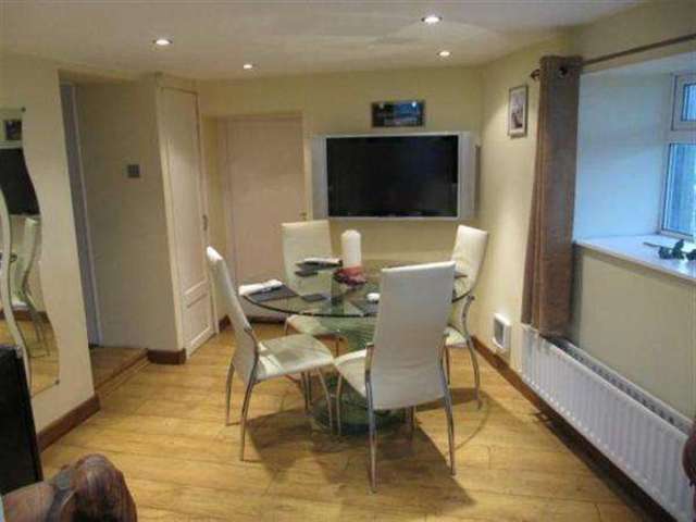  Image of 2 bedroom End of Terrace to rent in Hubberton Green Sowerby Bridge HX6 at Sowerby, HX6 1NR